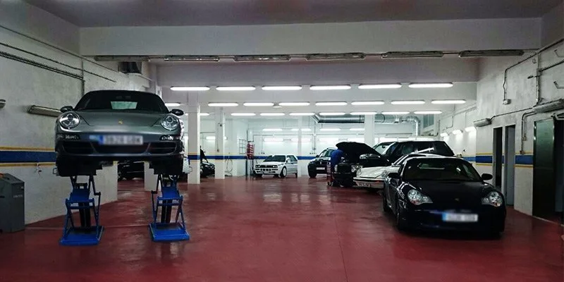 Nave de 2.500 m² de Carrocerías Leal